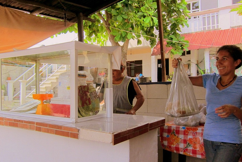 FRONT YARD LUNCHSTAND, MEXICO