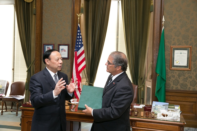 Vice Governor Chen and Lt. Governor Owen