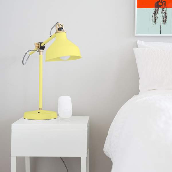 Ooma_Q2_Story2_MotionSensor_4C_YellowLamp by...