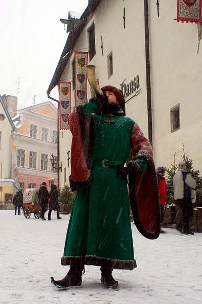 Tallinn - Christmas by Victor Francuzov
