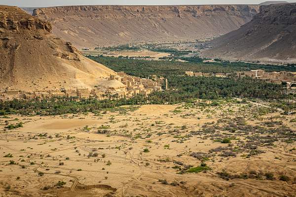 Yemen Wadi  Sah, Had by Garth Fuchs