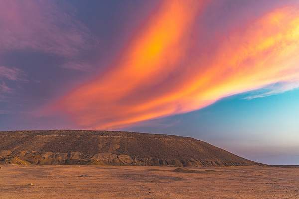 Beautiful sunset in the desert in the Yemen by Garth...