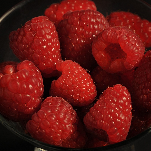 Raspberry-Fruit - High Quality Product Photography by Luminous Light Photography Toronto