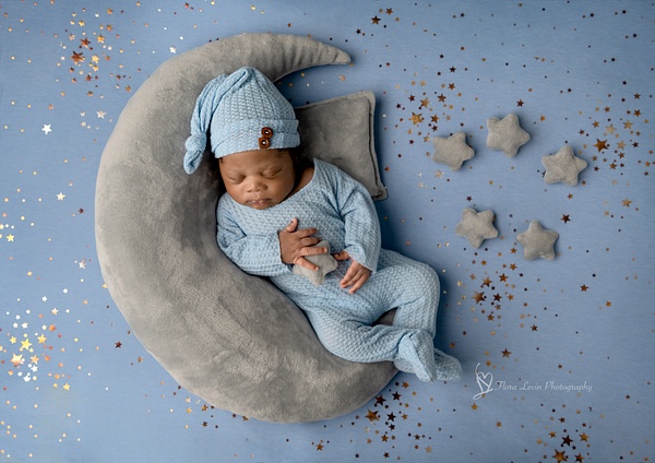 Baby boy on the moonFlora_Levin-9 (1) - Newborn - Flora Levin Photography  