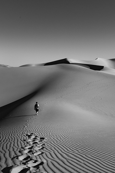 Foot Prints_Death Valley_Mesquite Sand Dunes_Sunrise - Sand - Stan Pechner Photography 