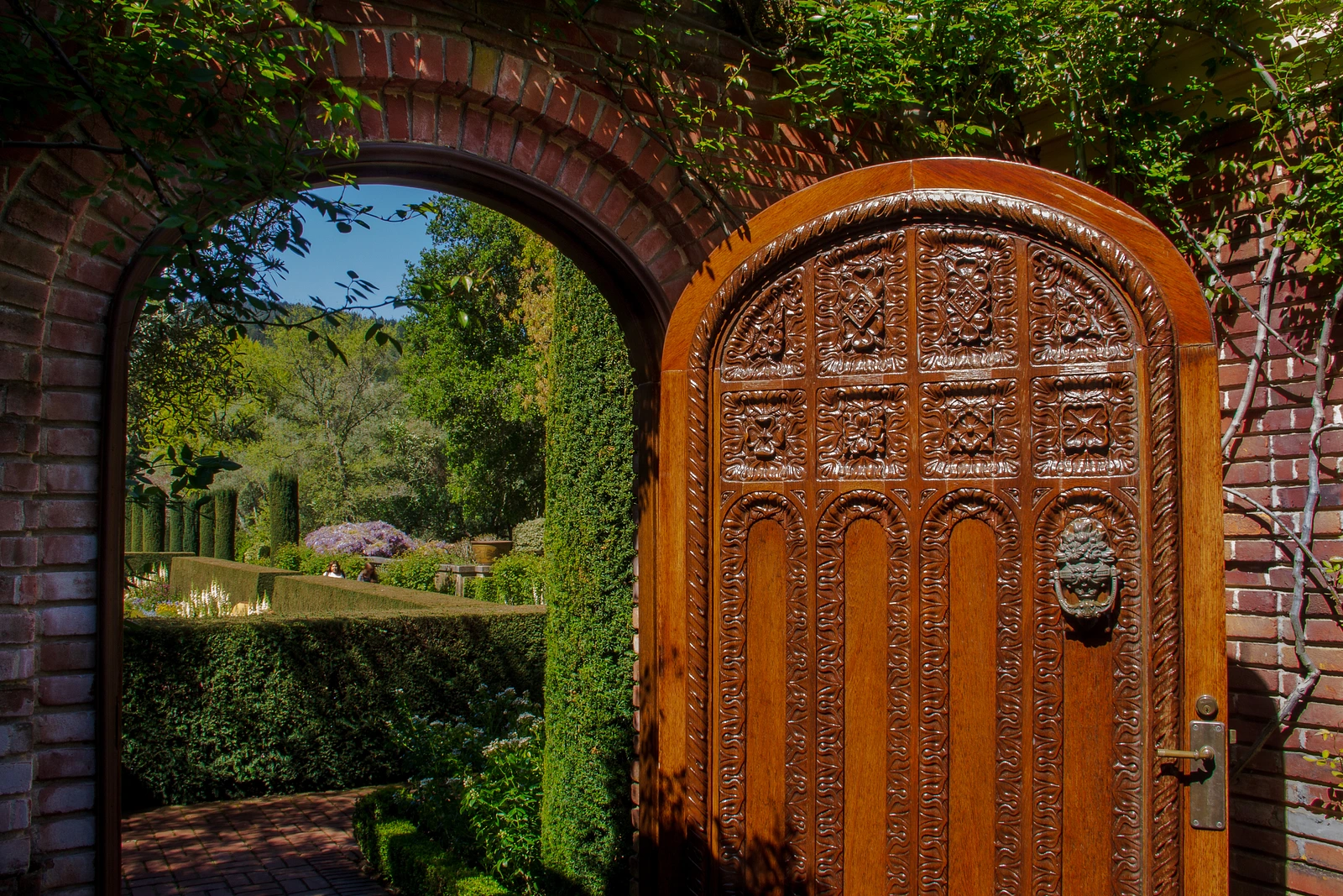 The garden door and the horse pasture at Filoli.