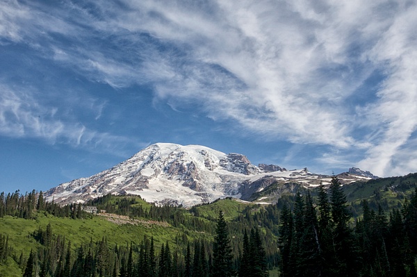 _MH_1364 Clouds and Mt. Rainier - Cascade Mountains - Gary Hamburgh Photography