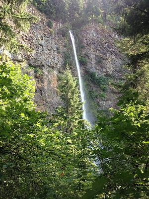 Oregon's Multnomah Falls
