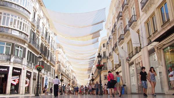 Malaga Shopping by Navygate