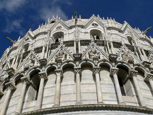 Baptisterium Pisa by User8543824