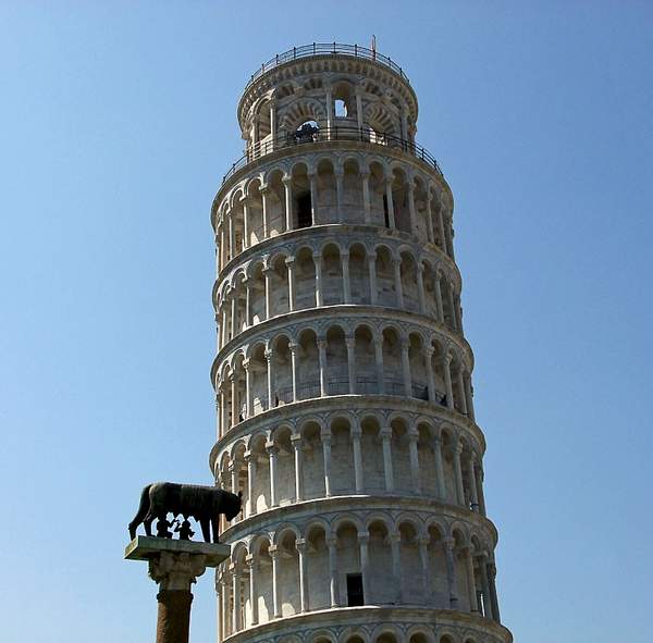 Tower of Pisa by User8543824