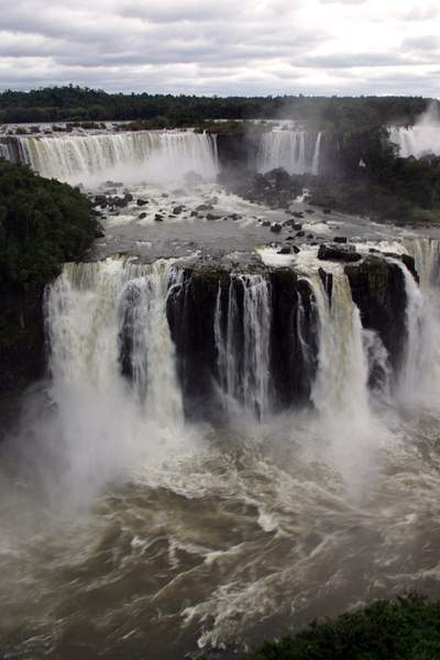 Iguazu by Buutopia by Buutopia