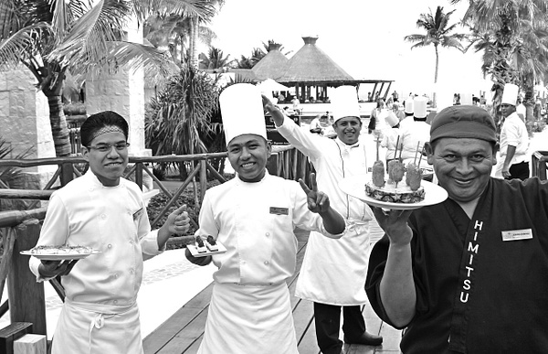 CHEFS AT RESORT, MEXICO