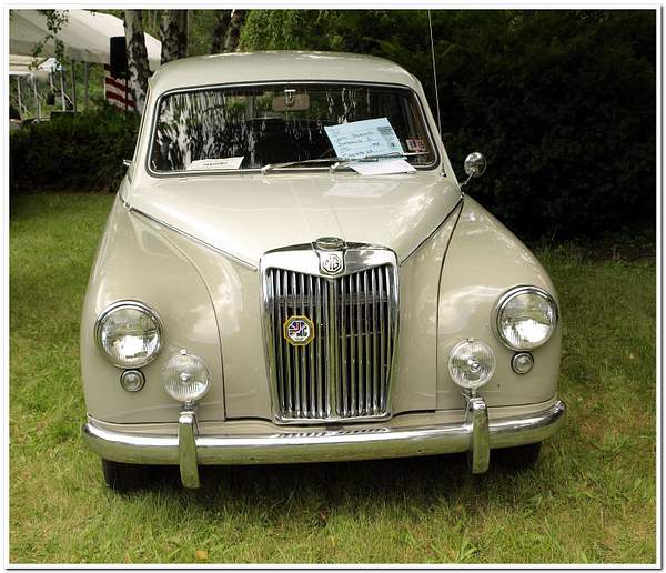 MG Magnette 2B 1958 - 175434749165533 by LindenPunch